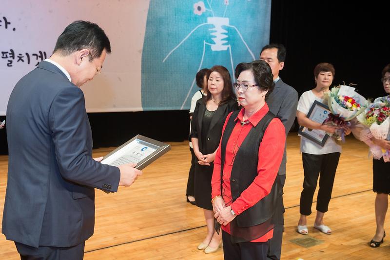 Young-1113.jpg 이미지