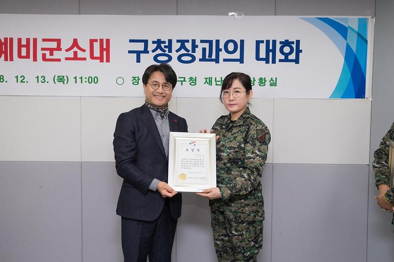 Young-1143.jpg 이미지