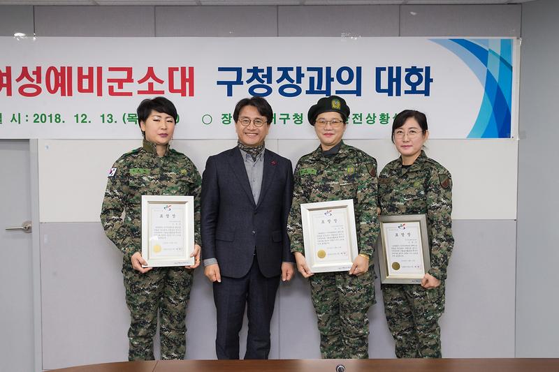 Young-1151.jpg 이미지