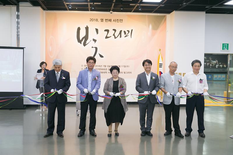 Young-1308.jpg 이미지