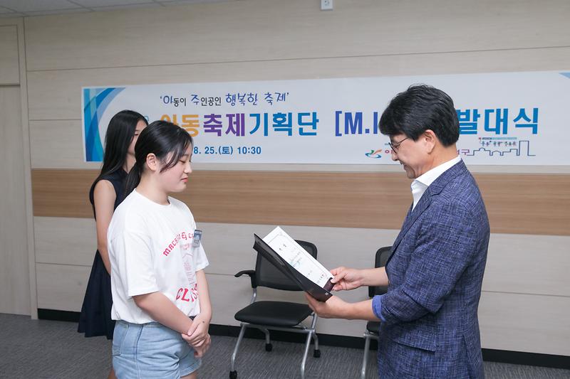 Young-1355.jpg 이미지