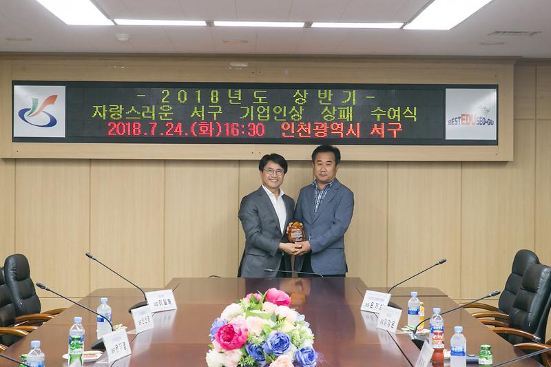 Young-1365.jpg 이미지