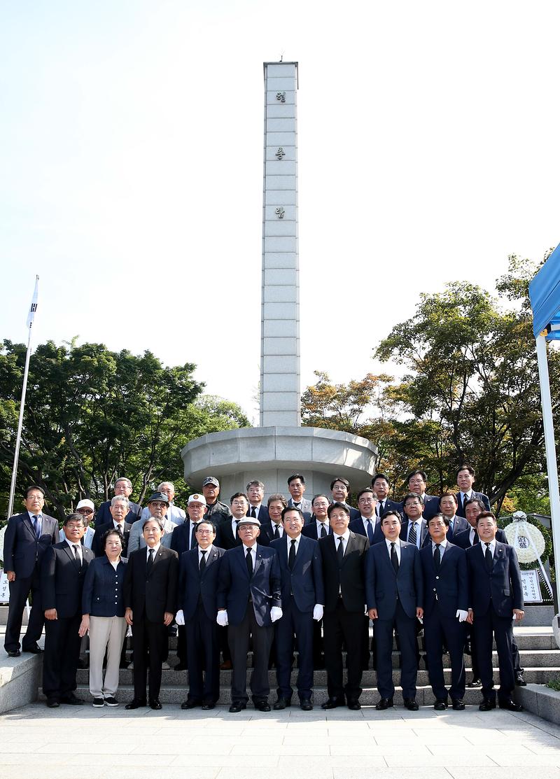 20180815 제73주년 광복절 현충탑 참배행사 사진