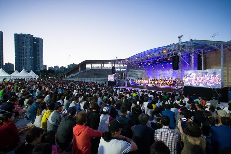 Young-1657.jpg 이미지