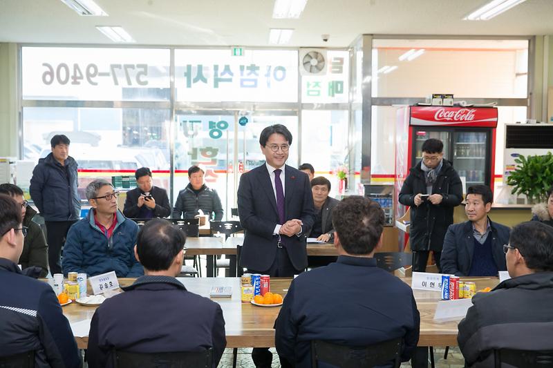 Young-1846.jpg 이미지