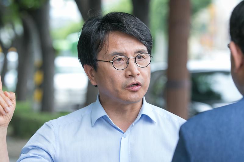 Young-1846.jpg 이미지