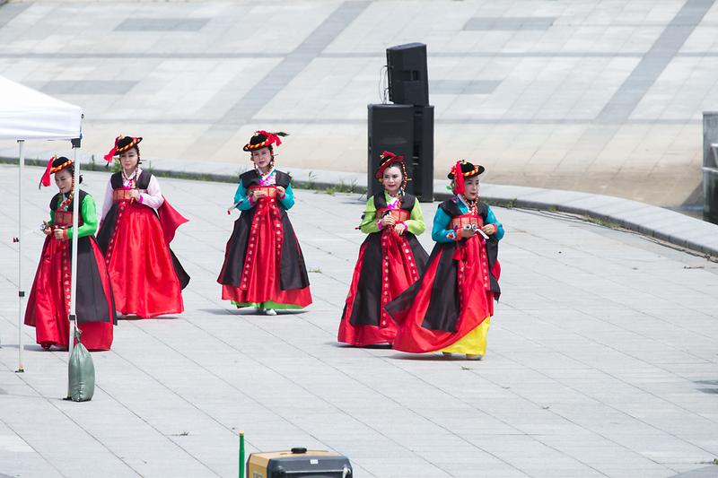 Young-2036.jpg 이미지