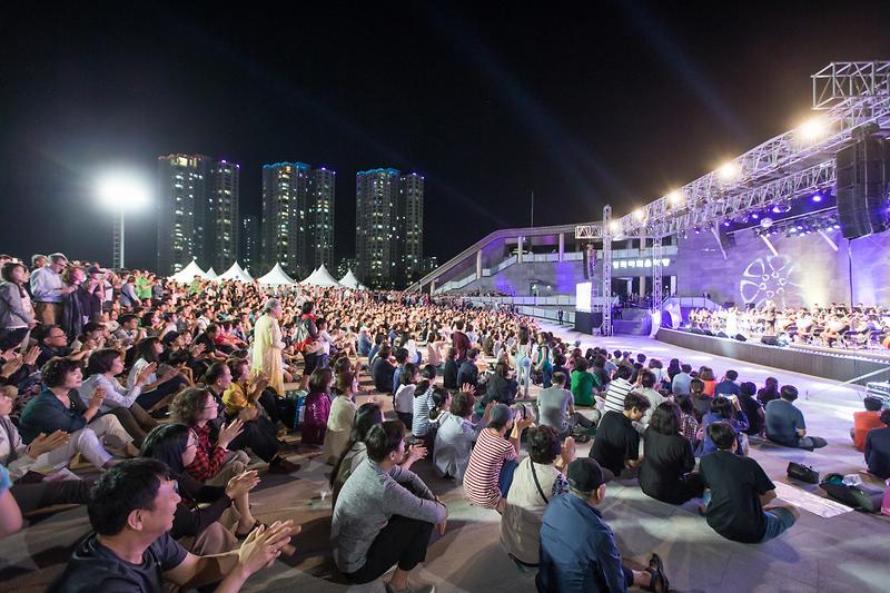 Young-2040.jpg 이미지