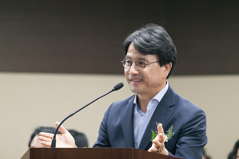 Young-2051.jpg 이미지