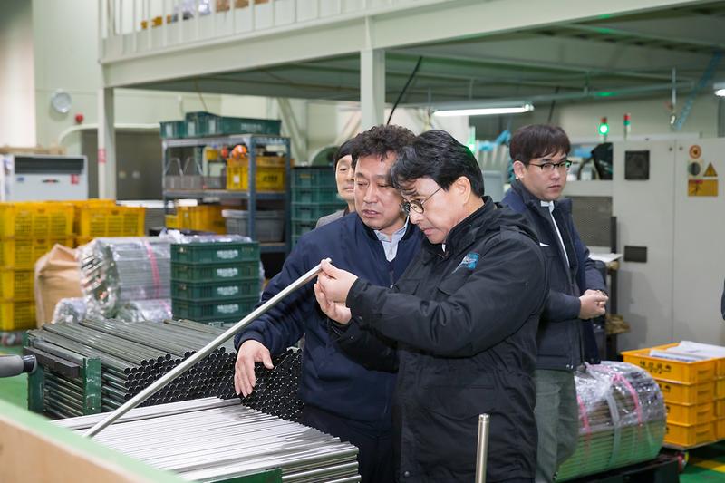 Young-2075.jpg 이미지