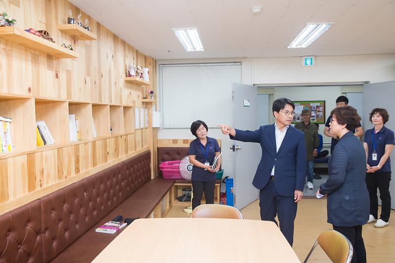 Young-2101.jpg 이미지