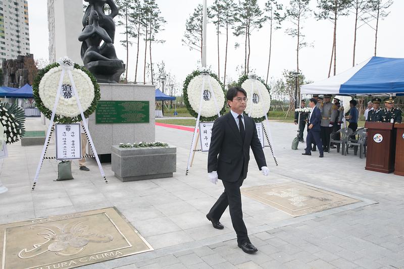 Young-2157.jpg 이미지