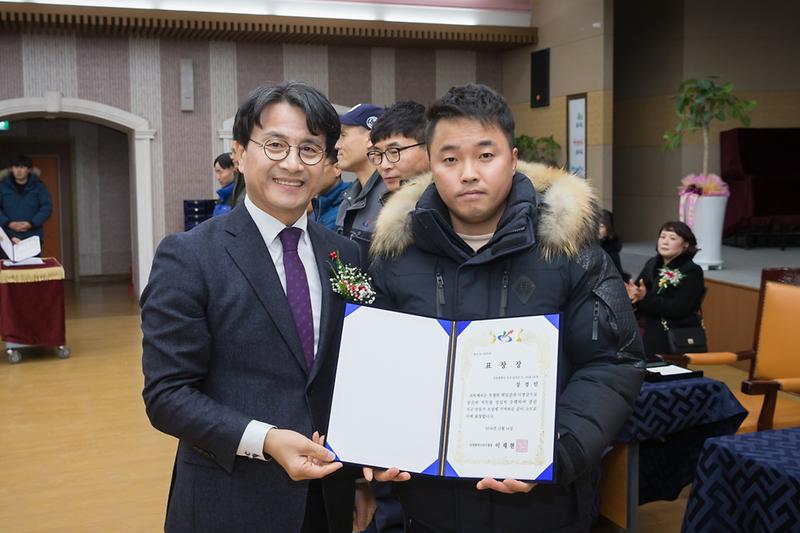 Young-2384.jpg 이미지