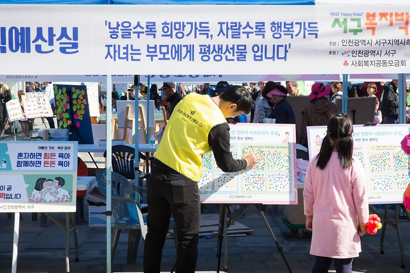 Young-2406.jpg 이미지