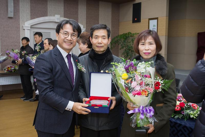 Young-2464.jpg 이미지