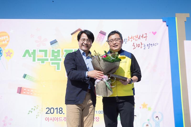 Young-2547.jpg 이미지