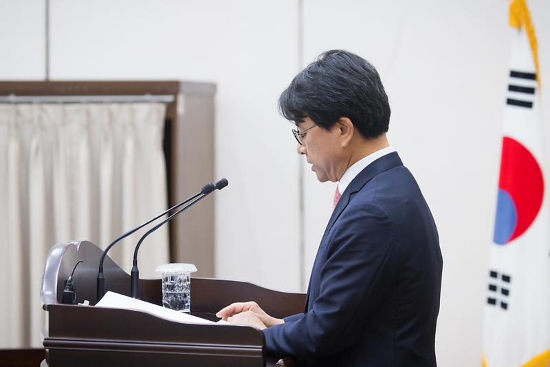 Young-2604.jpg 이미지