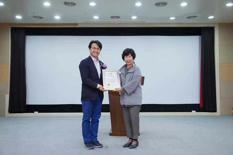 Young-2807.jpg 이미지