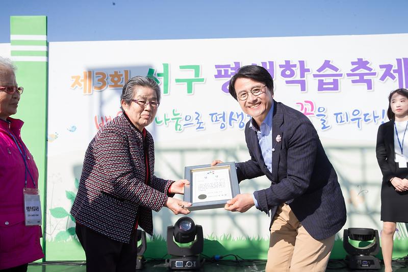 Young-2905.jpg 이미지