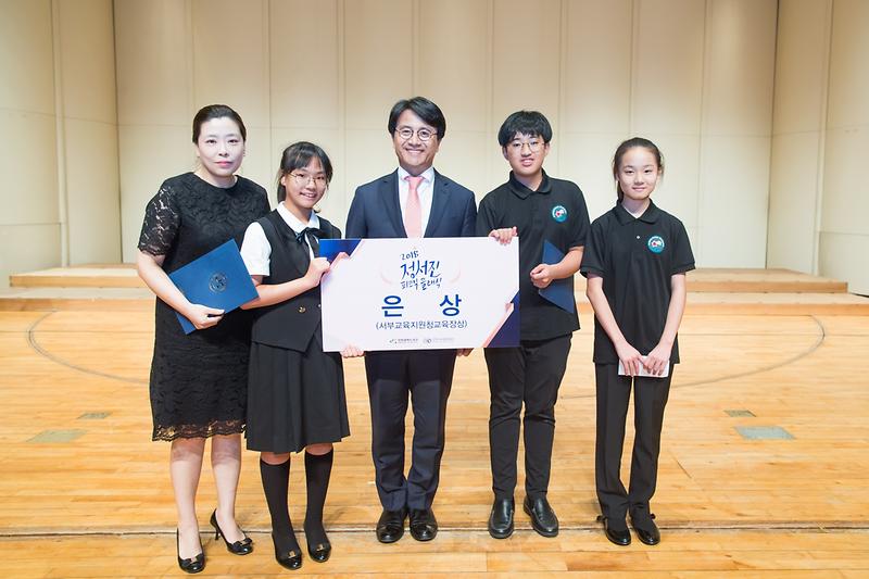 Young-2907.jpg 이미지