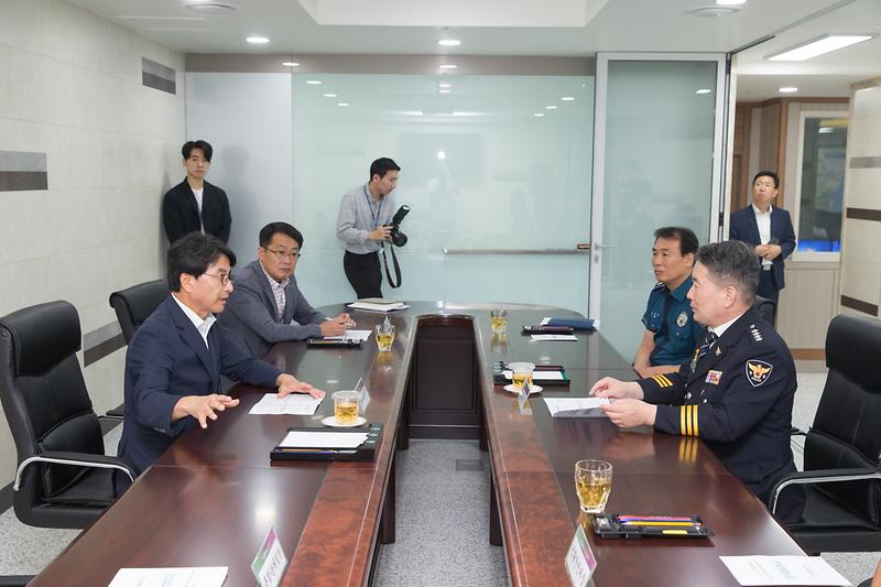 Young-3090.jpg 이미지