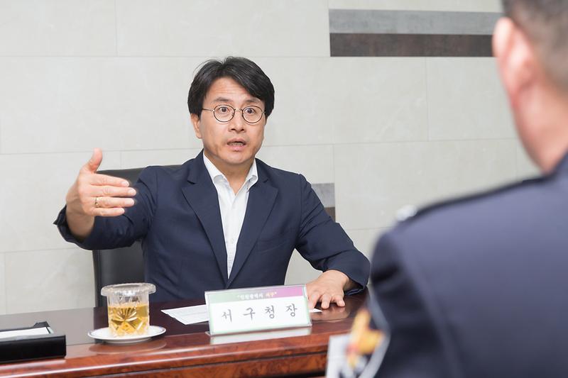 Young-3119.jpg 이미지