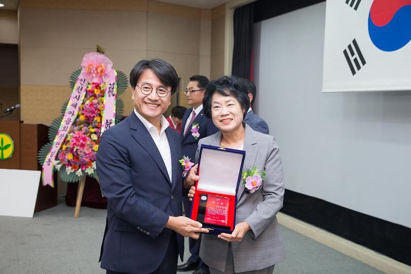 Young-3245.jpg 이미지