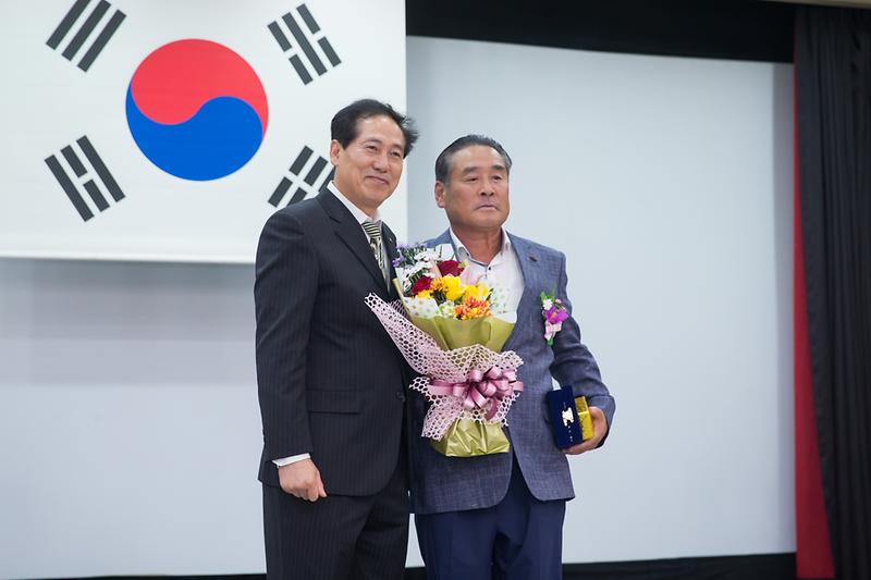 Young-3288.jpg 이미지