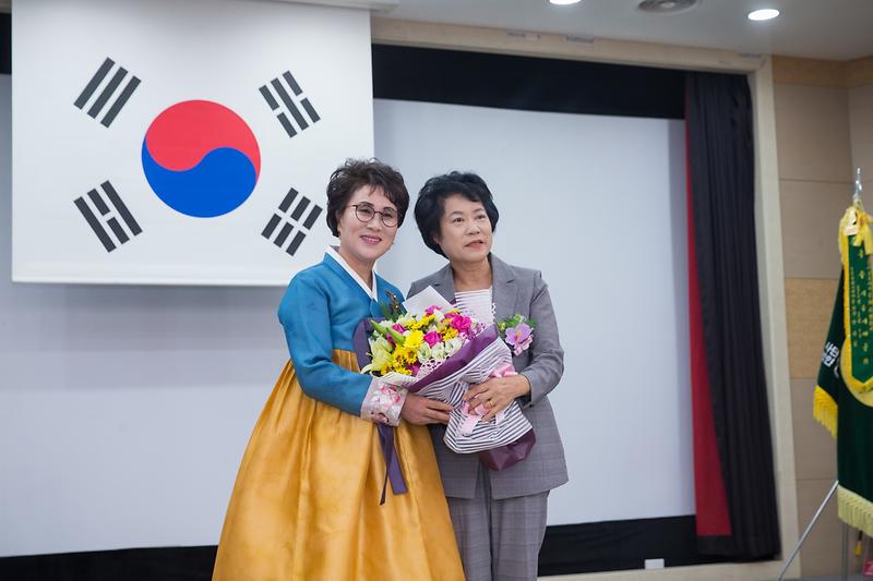 Young-3310.jpg 이미지