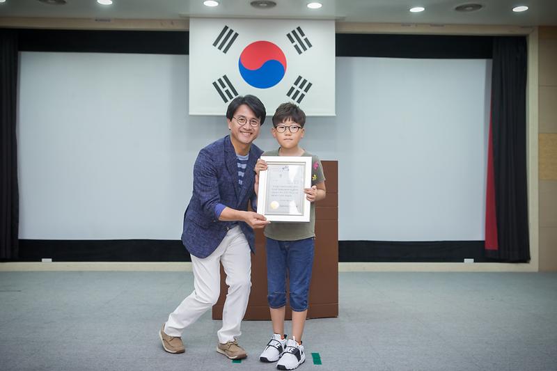 Young-3651.jpg 이미지