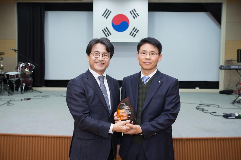 Young-4031.jpg 이미지