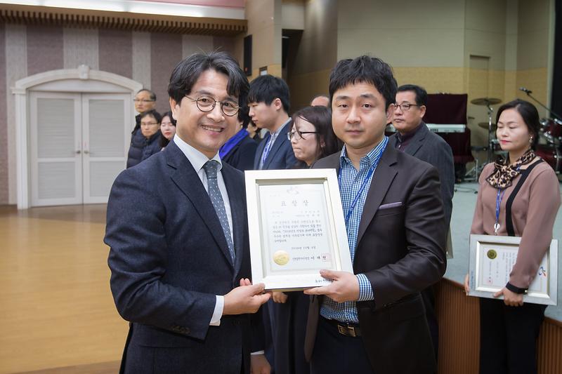 Young-4173.jpg 이미지