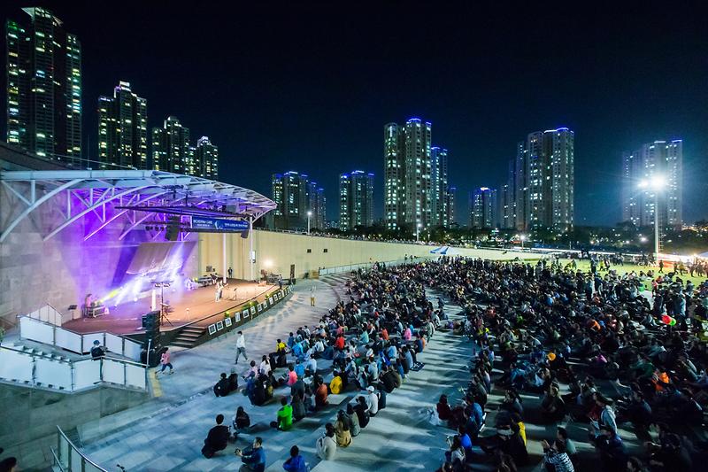 Young-4190.jpg 이미지