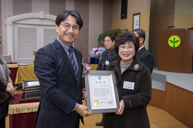 Young-4353.jpg 이미지