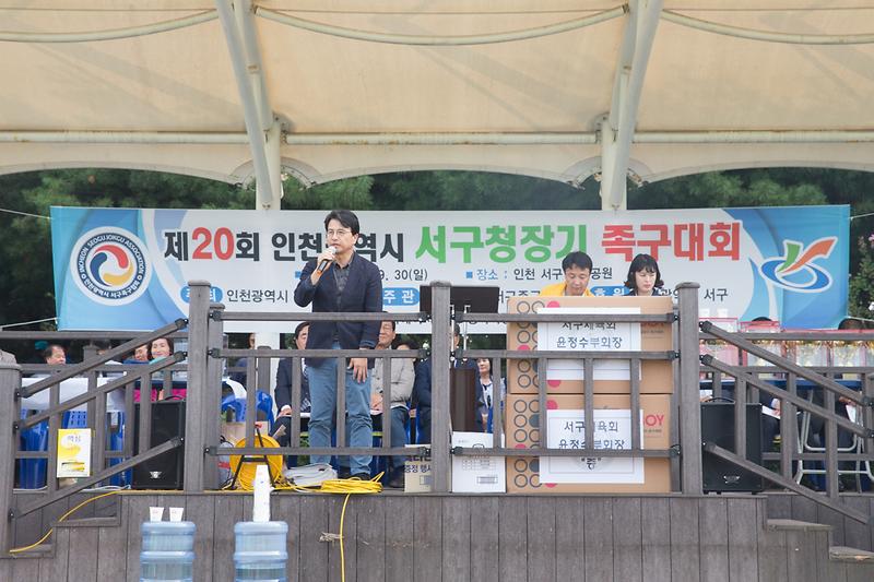 Young-4536.jpg 이미지