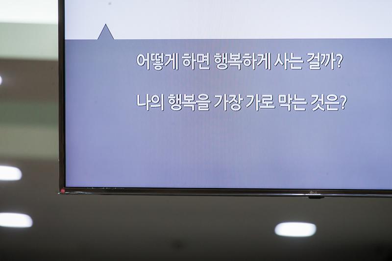 Young-4537.jpg 이미지