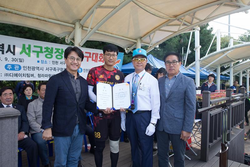 Young-4678.jpg 이미지