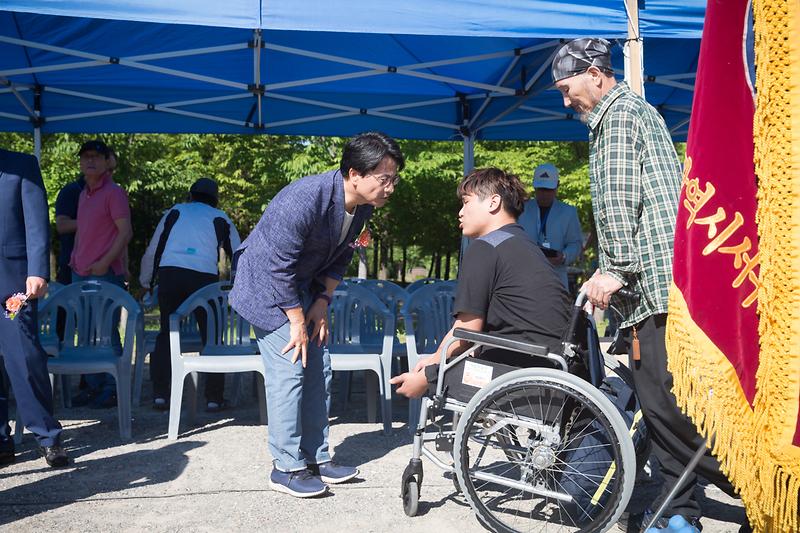 Young-4713.jpg 이미지