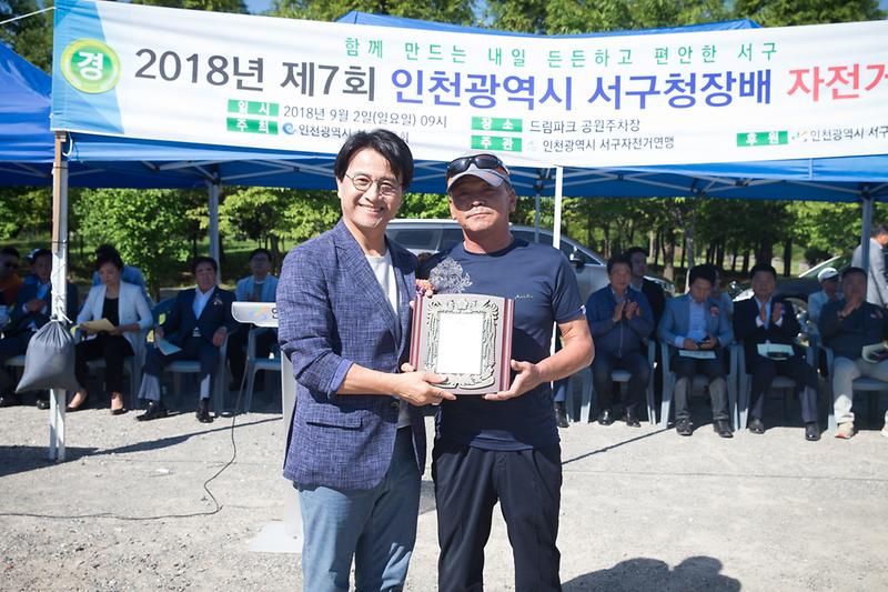 Young-4864.jpg 이미지