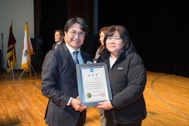 Young-4930.jpg 이미지