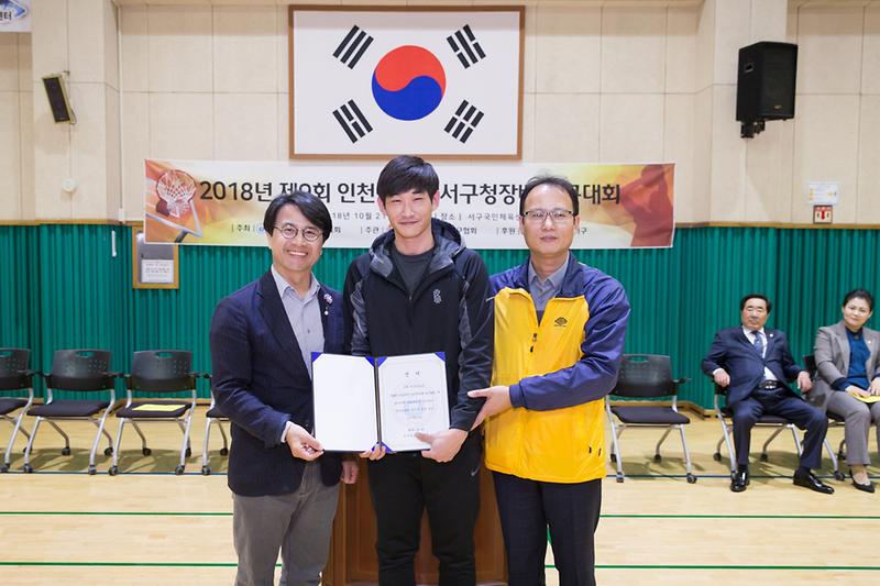 Young-5011.jpg 이미지