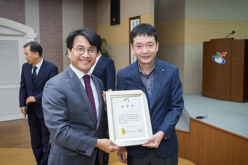 Young-5029.jpg 이미지