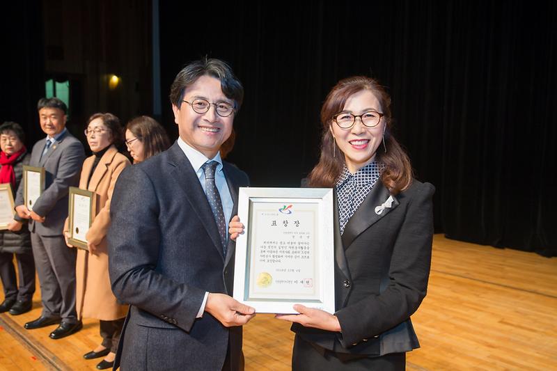 Young-5063.jpg 이미지