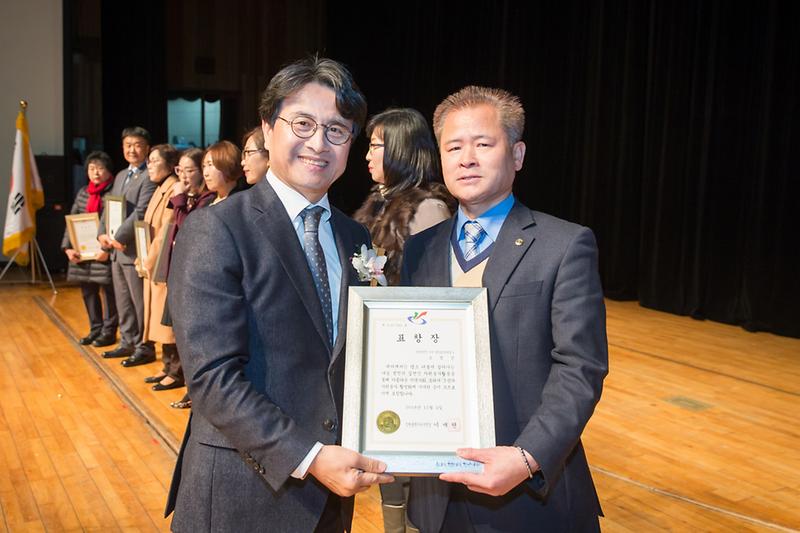 Young-5085.jpg 이미지