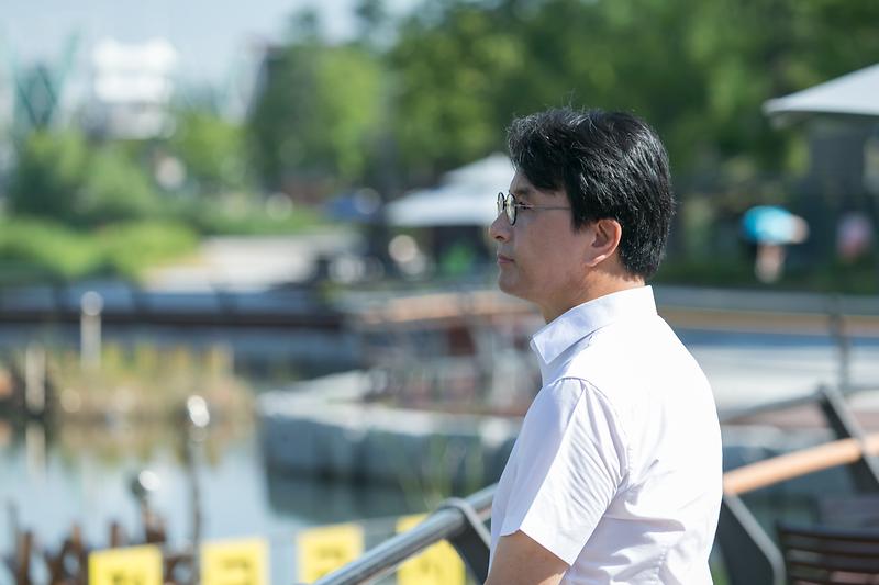 Young-5099.jpg 이미지