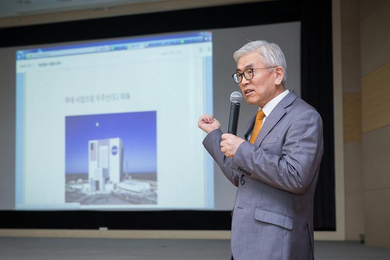 Young-5192.jpg 이미지