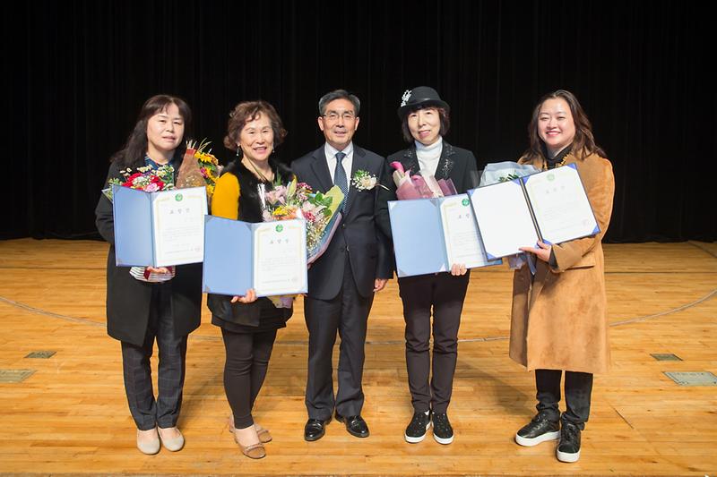 Young-5216.jpg 이미지