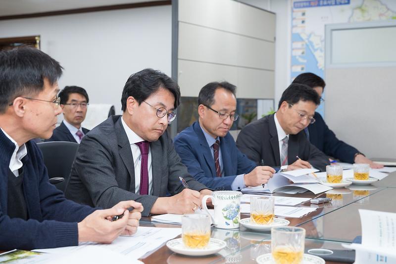 Young-5296.jpg 이미지