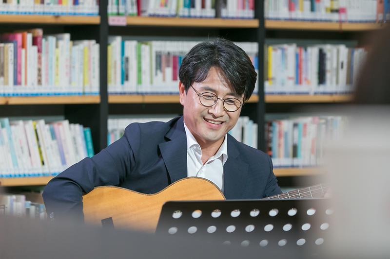 Young-5311.jpg 이미지