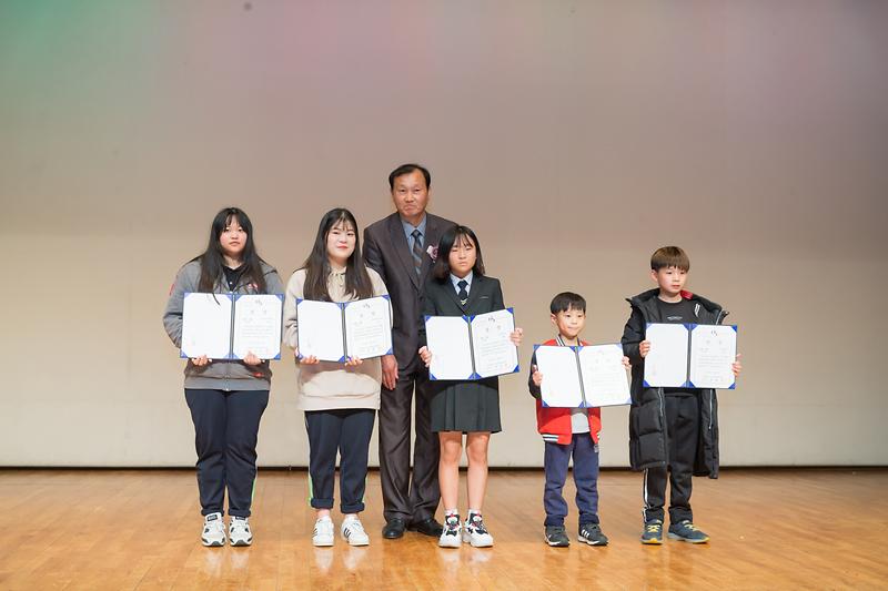 Young-5395.jpg 이미지